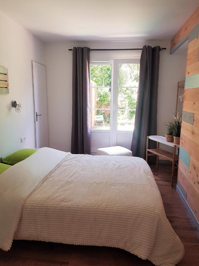 Agathe Et Titi Bed & Breakfast Marigny-les-Reullee ภายนอก รูปภาพ